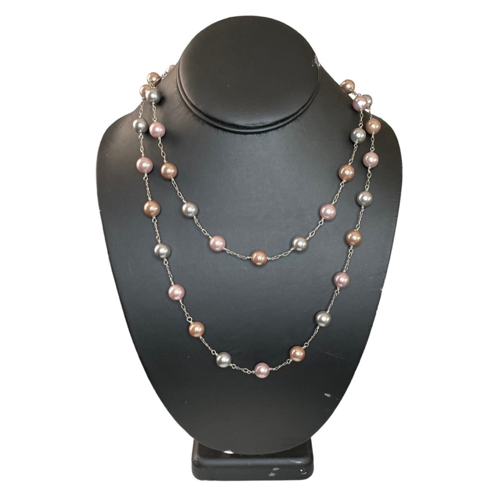 Pink and gray faux pearl necklace 42”